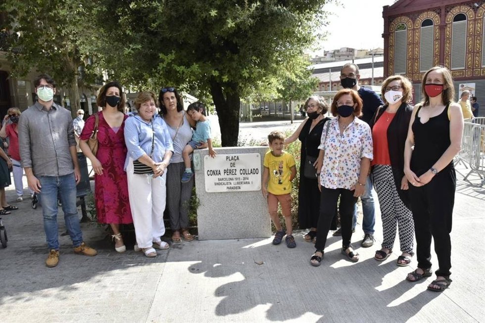 El distrito del Eixample en Barcelona dedica una plaza a la sindicalista Conxa Pérez.