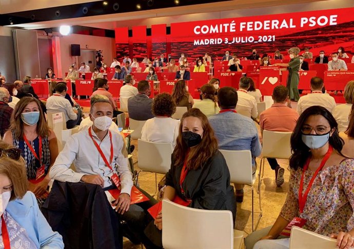 (I-D) La Secretaria General Del PSIB-PSOE, Francina Armengol, El Diputado Socialista Por Baleares En El Congreso, Pere Joan Pons; La  Secretria De Oganitzación Del PSIB, Silvana González Y La Secretaria De Política Autonmica, Maria José Camps.