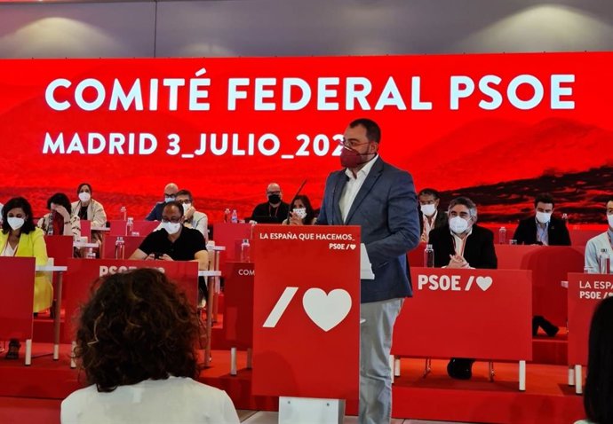 Adrián Barbón durante su intervención en el Comité Federal del PSOE.