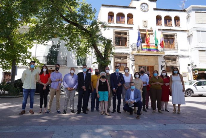 El secretario de organización del PSOE de Jaén, Jacinto Viedma, tras tomar posesión el nuevo alcalde de Quesada.