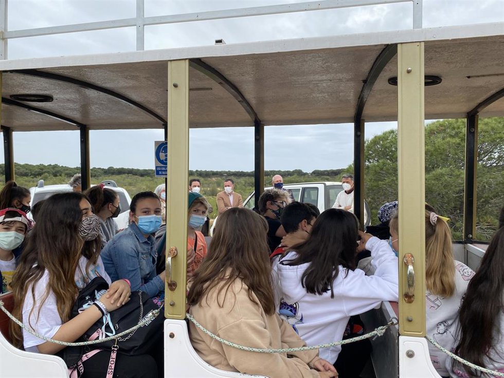 Participantes del programa 'Mi marisma, mi escuela'.