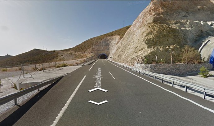 Muere un motorista en la A-7 a la salida de un túnel en Gualchos, el tercer fallecido desde el sábado