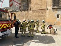 La inhalación de humo, principal hipótesis en la muerte de un anciano el incendio de Benalúa (Granada)