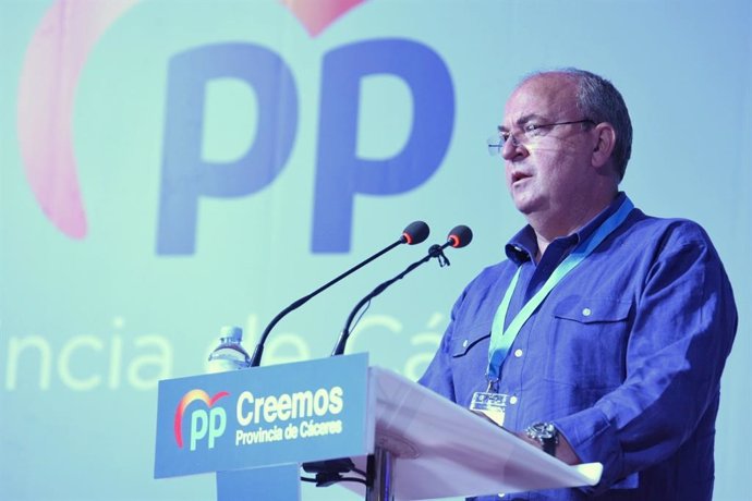 Monago en la clausura del congreso del PP de Cáceres.