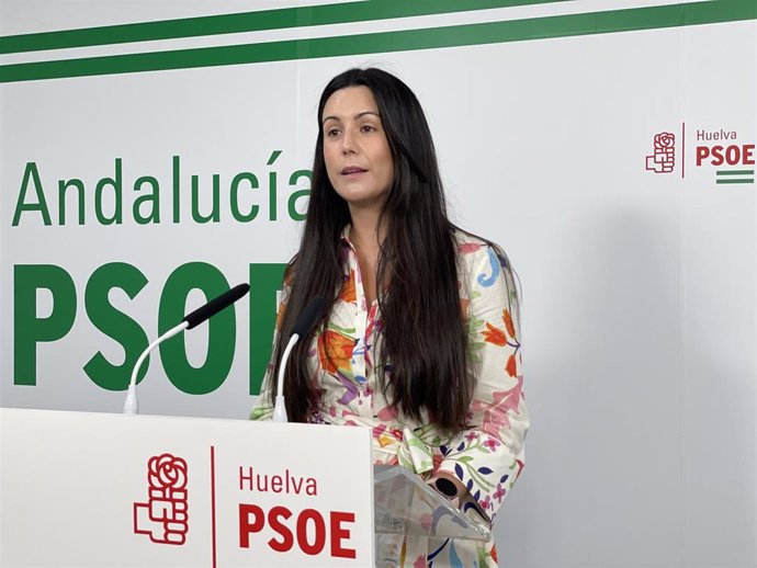 La secretaria general del PSOE de Lepe (Huelva) y portavoz en el Ayuntamiento, Bella Canales.