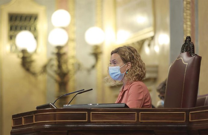 La presidenta del Congreso de los Diputados, Meritxell Batet, en una sesión plenaria en el Congreso 