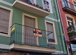 Archivo - Viviendas en venta (archivo)