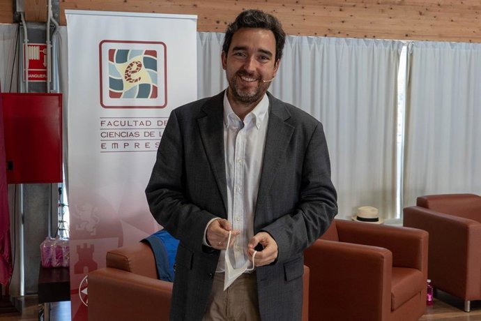 Juan García Bermejo, investigador del grupo Hidr@m de I+D+i en Ingeniería Hidráulica, Marítima y Medio Ambiental