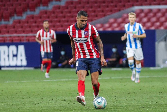 Archivo - Victor Machin "Vitolo" of Atletico de Madrid controls the ball during the spanish league, La Liga, football match played between Atletico de Madrid and Real Sociedad at Wanda Metropolitano Stadium on July 19, 2020 in Madrid, Spain.
