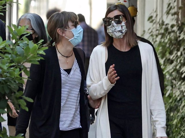 Alba Santana con su hermana Beatriz Santana, a quien está muy unida