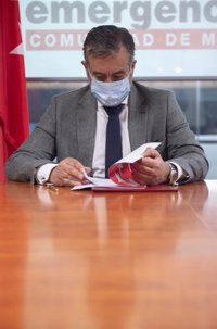 Enrique López afirma que "el discurso del odio no se combate con más odio" ante las amenazas a Ayuso