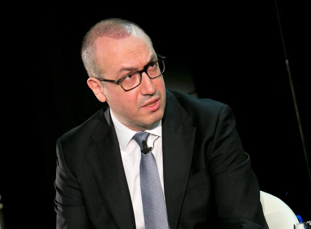 Archivo - El consejero delegado de BBVA, Onur Genç, en el XXVII Encuentro del Sector Financiero organizado por Deloitte, 'ABC' y Sociedad de Tasación el 18 de noviembre de 2020.