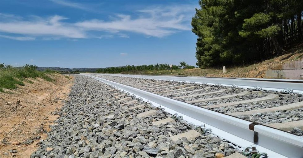 Tramo de línea convencional de Albacete donde Adif prueba la técnica