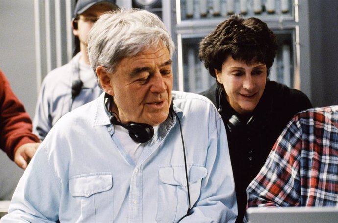 Steven Spielberg, Megl Gibson y el resto de Hollywood despide a Richard Donner: "Fue el mejor de los Goonies"