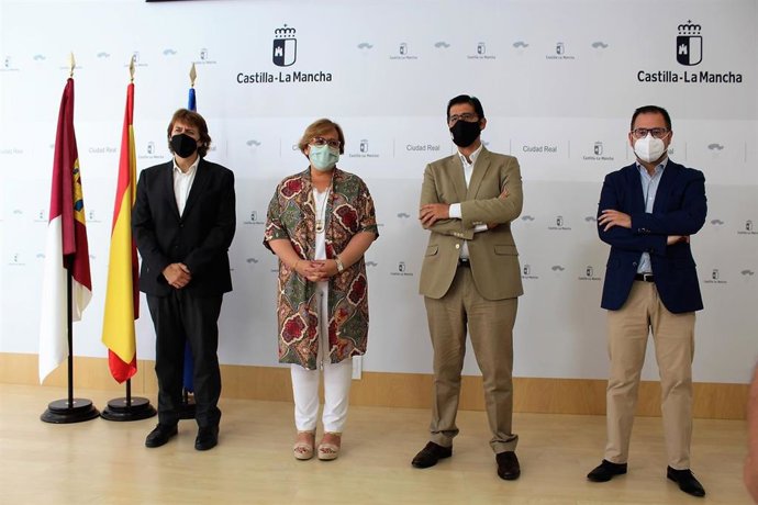 El presidente de la Diputación, José Manuel Caballero,