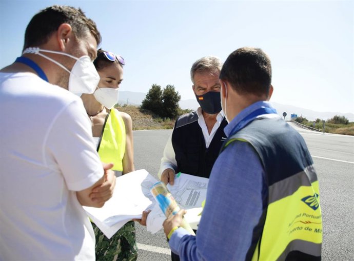 El puerto de Motril (Granada) inicia las obras de un vial directo desde la autovía para mercancías de grandes dimensiones.