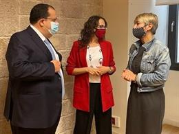 Los consellers de Interior, Joan Ignasi Elena, de Igualdad y Feminismos, Tnia Verge, y de Justicia, Lourdes Ciuró (i-d)