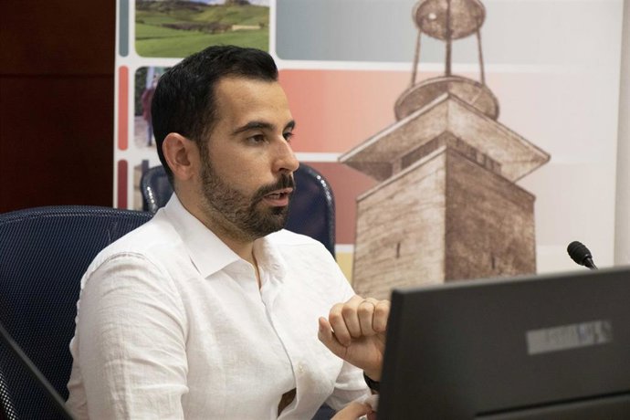 El Director del OIET, Carlos Igualda, durante su ponencia en el 'Curso internacional sobre terrorismo yihadista:la reconfiguración de la amenaza.15 edición', dentro de los Cursos de Verano de la UPO en Carmona (Sevilla)