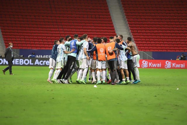 Argentina players celebrate after victory on penalties (3-2) over Colombia during the CONMEBOL Copa America Semi-Final soccer match between Argentina and Colombia at Mane Garrincha stadium.