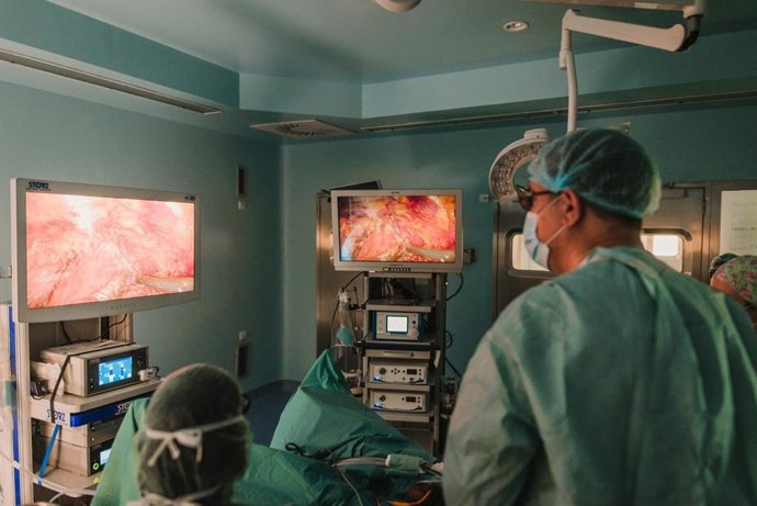 Operación de cáncer de próstata en Son Lltzer.