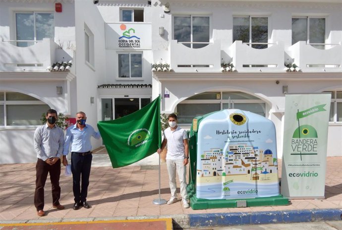 Mancomunidad Occidental y Ecovidrio presentan las Banderas Verdes que premian esfuerzo por recogida selectiva