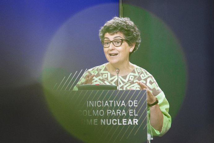 La ministra de Asuntos Exteriores, UE y Cooperación, Arancha González Laya, interviene en una rueda de prensa posterior a una reunión ministerial de la Iniciativa de Estocolmo para el Desarme Nuclear, a 5 de julio de 2021, en el Palacio de Viana, Madrid