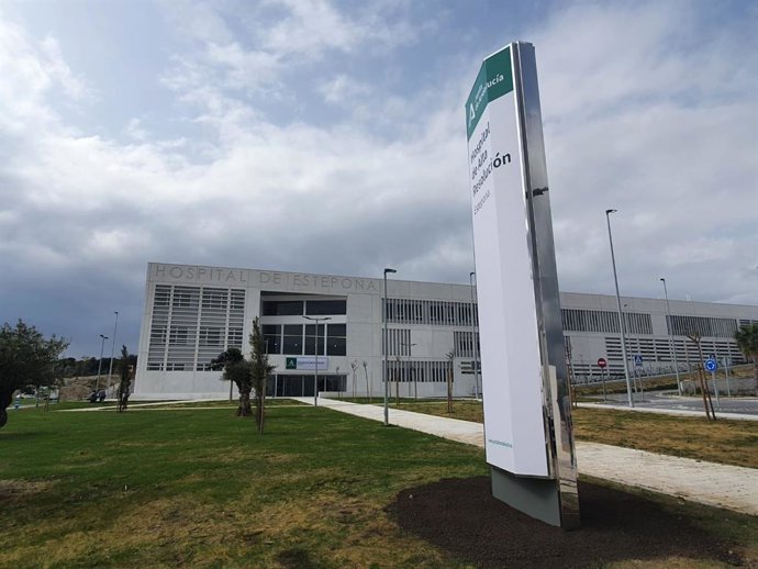 El Hospital de Alta Resolución de Estepona. Fachada