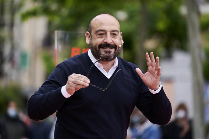 Archivo - El eurodiputado Jordi Cañas durante un acto electoral en la Plaza de Chamberí, a 1 de mayo de 2021, en Madrid (España). Cs continúa su agenda electoral en el penúltimo día de campaña, con la vista puesta en el martes 4 de mayo.