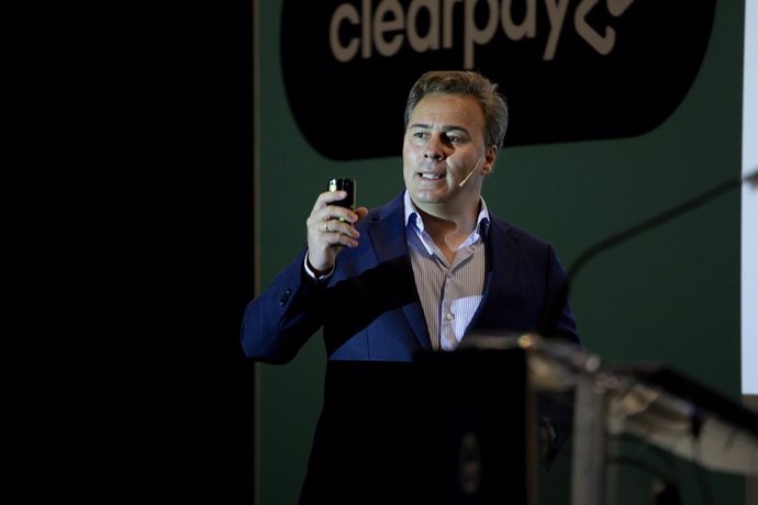 Dimas Gimeno, CEO de WOW, en su intervención en el evento B2B del sector retail E-Show Barcelona.