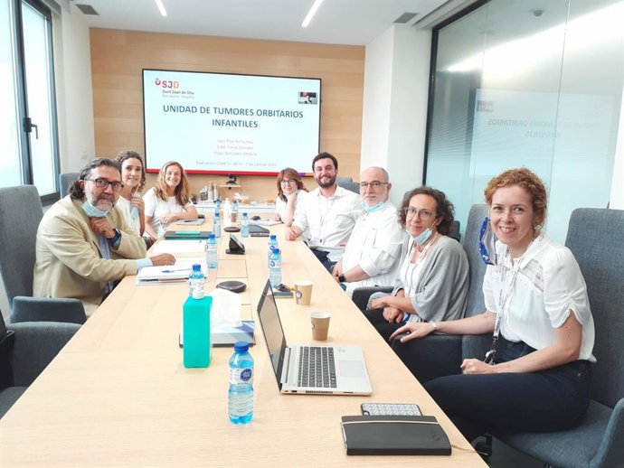 Foto de una reunión de las evaluaciones del CSUR