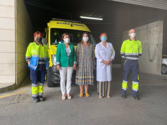 La consejera de Salud visita el centro de Salud de Arnedo,cuyas prestaciones han sido reforzadas desde el pasado mes de junio con la dotación de una nueva ambulancia de Soporte Vital Básico