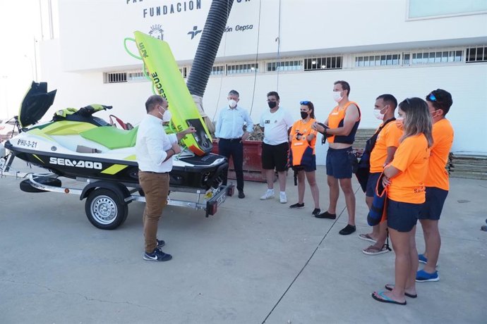 Nueva moto acuática para los servicios de salvamento.