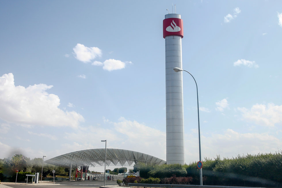 Imágenes de recurso de la Ciudad Grupo Santander (Comunidad de Madrid)