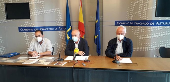 Rueda de prensa sobre'l legáu de Fernán-Coronas.