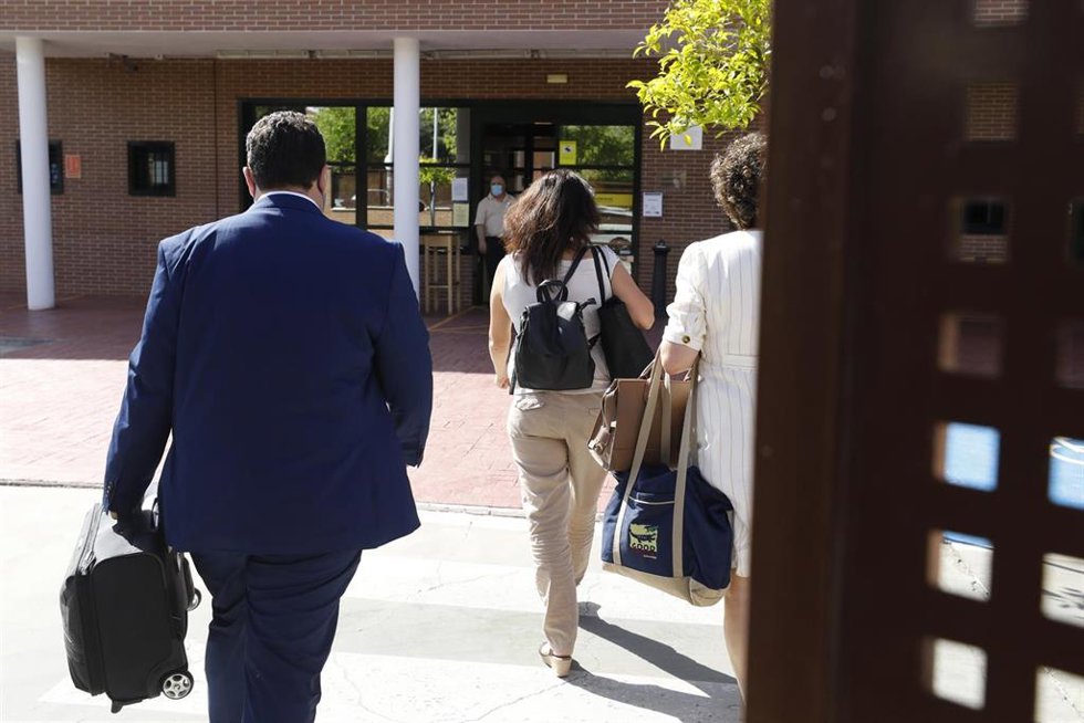 Juana Rivas entrando el pasado 11 de junio al Centro de Inserción Social Matilde Cantos en Granada.