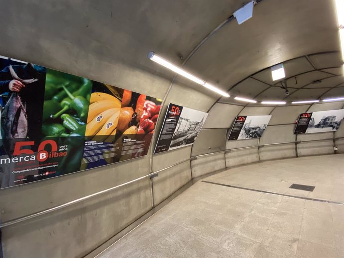 Exposición del 50 aniversario de Mercabilbao en la estación de Cruces de Metro Bilbao
