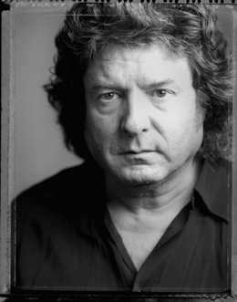 Archivo - Los Premios Pop Eye homenajeará a Enrique Morente en el Teatro Alkázar de Plasencia el 20 de noviembre