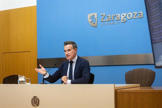 Urbanismo impulsa la regeneración urbana de la calle Estébanes creando una nueva plaza abierta