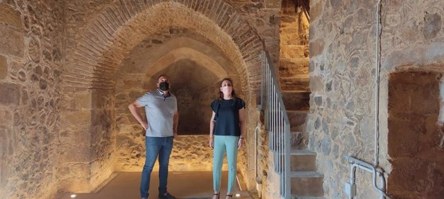 Visita al torreón medieval de Higuera de Calatrava.