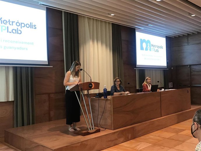 El AMB y la Fundació BCN Formació Professional han premiado a ocho proyectos del concurso MetrpolisFPLab
