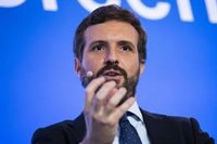 Casado reprocha a los obispos su apoyo a los indultos y cree que deberían estar "preocupados por las colas del hambre"