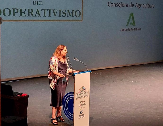 Carmen Crespo interviene en el acto por el Día Internacional del Cooperativismo