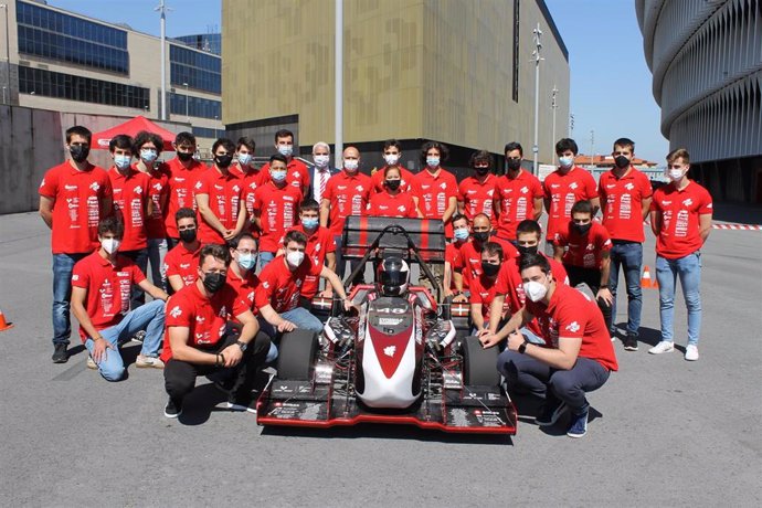 El equipo Formula Student Bizkaia de la Escuela de Ingeniería de Bilbao de UPV/EHU presenta el nuevo monoplaza FSB2021