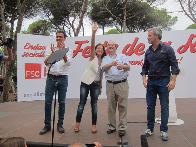 Archivo - Raquel Sánchez en 2014 en Gavà (Barcelona) junto a Pedro Sánchez, Miquel Iceta y Jaume Collboni 
