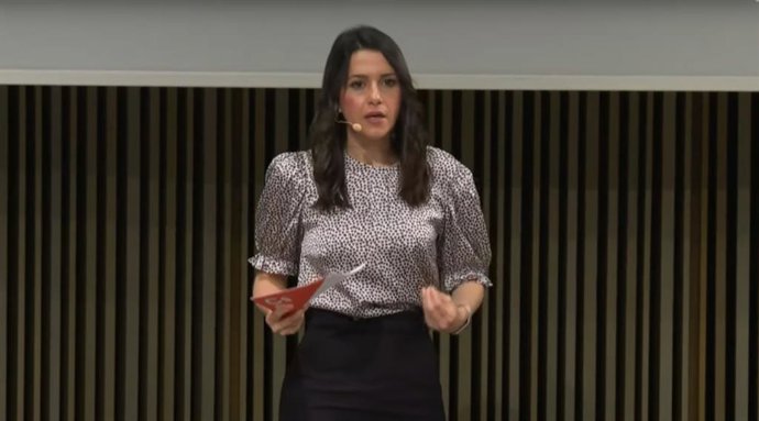 La presidenta de Cs,  Inés Arrimadas, en l'acte del partit pel seu 15 aniversari.