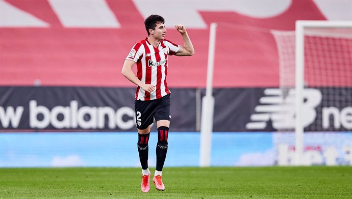 Archivo - Jon Morcillo of Athletic Club celebrates his goal with his teammates during the Spanish league, La Liga Santander, football match played between Athletic Club and CA Osasuna at San Mames stadium on May 08, 2021 in Bilbao, Spain.