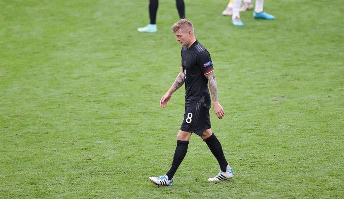 Toni Kroos of Germany looks dejected at the final whistle during the UEFA Euro 2020, round of 16 football match between England and Germany on June 29, 2021 at Wembley stadium in London, England - Photo Jurgen Fromme / firo Sportphoto / DPPI