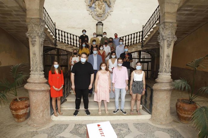 Entrega de los XIII Premios Isabel Coll, organizados por JSIB.