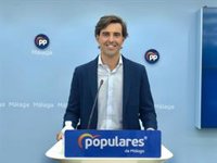 El PP dice que, pese a los cambios, Sánchez está "chamuscado" y que "sorprende" que Garzón siga como ministro