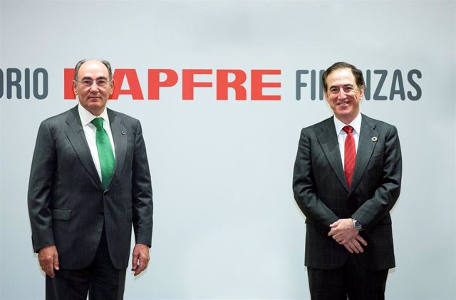 Archivo - Ignacio Galán, presidente Iberdrola, y Antonio Huertas, presidente Mapfre
